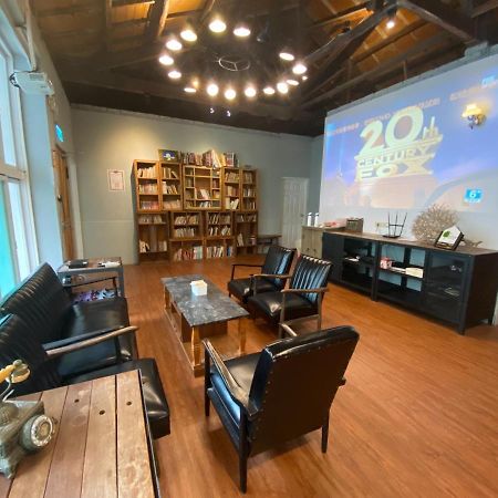Tainan Macarthur Homestay Екстериор снимка