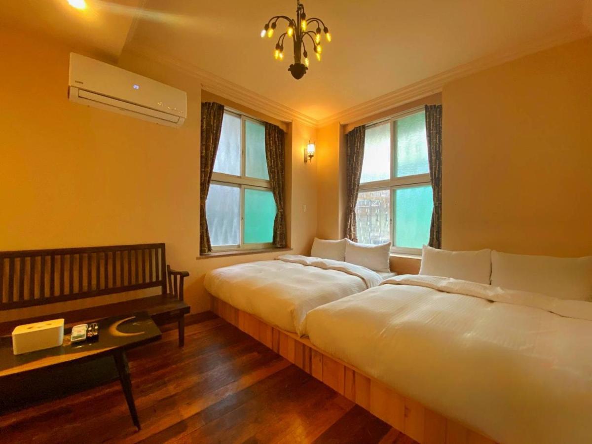 Tainan Macarthur Homestay Екстериор снимка