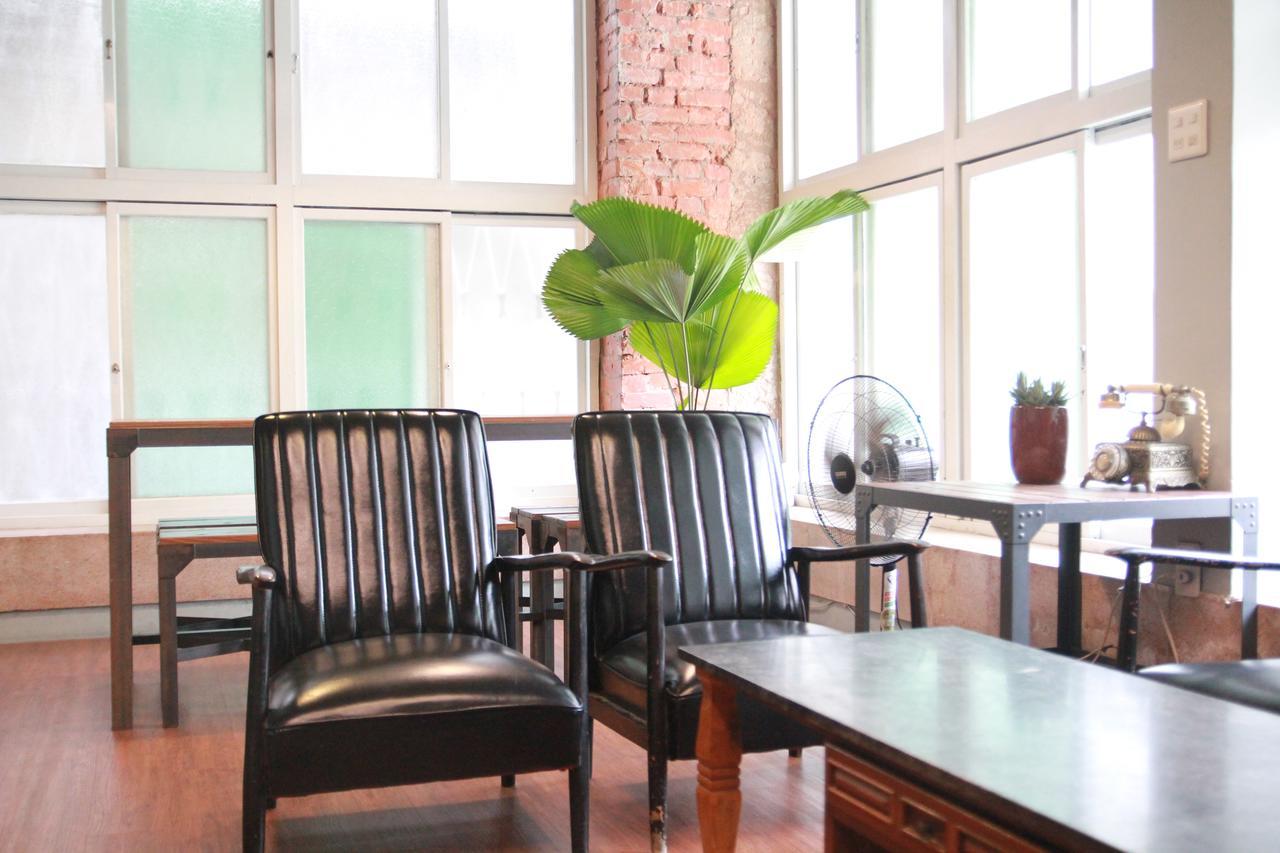 Tainan Macarthur Homestay Екстериор снимка